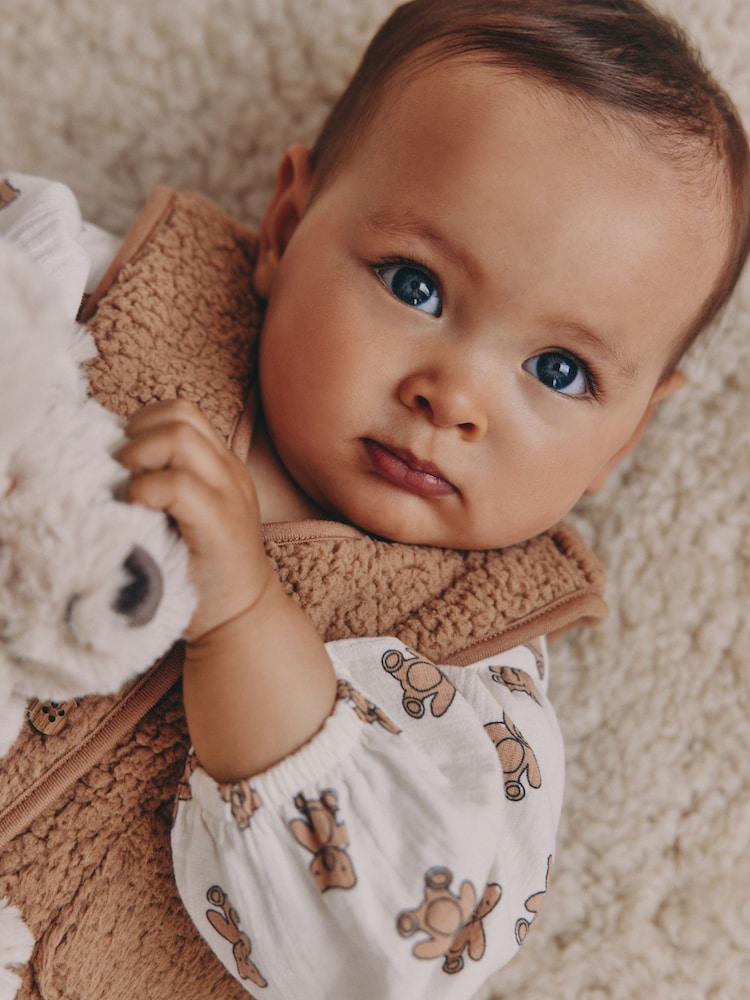 Cream/ Brown Bear - Long Sleeve Baby Dress and Waistcoats with Tights 3 Piece Set (0mths-2yrs) - Bild 5 von 5 Cream/ Brown Bear - Long Sleeve Baby Dress and Waistcoats with Tights 3 Piece Set (0mths-2yrs) - Bild 5 von 5