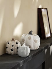 3 Pack Halloween Ceramic Pumpkin Ornaments - Bild 1 von 5