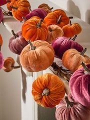 Herbstliche Kürbisgirlande aus Samt - Bild 2 von 3
