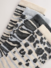 Black/White Animal Print Ankle Socks 4 Pack - Image 6 of 7