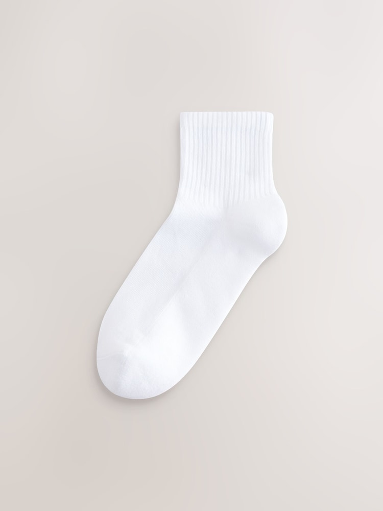 White Cushion Sole Ribbed Sport Cropped Ankle Socks 3 Pack With Arch Support - Image 6 of 6