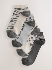 Monochrome Animal Trainer Socks 4 Pack - Image 1 of 7