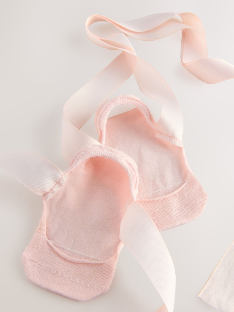 Pink Ribbon Tie Invisible Socks 1 Pack - Image 3 of 3