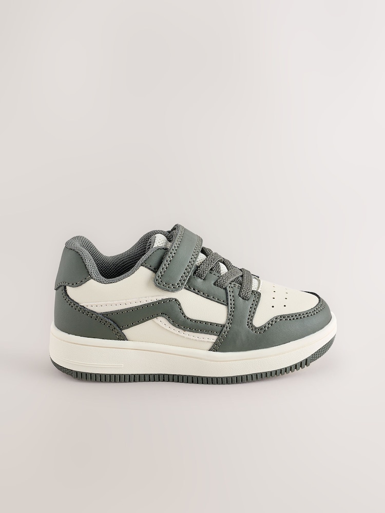 Verde caqui - Zapatillas de deporte con cierre con un toque de cordones elásticos - Imagen 2 de 5 Verde caqui - Zapatillas de deporte con cierre con un toque de cordones elásticos - Imagen 2 de 5