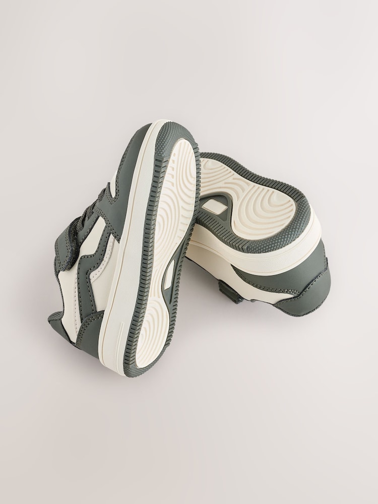 Verde caqui - Zapatillas de deporte con cierre con un toque de cordones elásticos - Imagen 5 de 5 Verde caqui - Zapatillas de deporte con cierre con un toque de cordones elásticos - Imagen 5 de 5