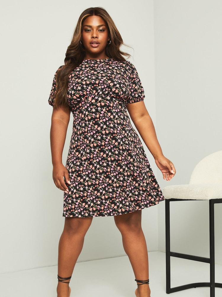 Lipsy Pink Curve Printed Underbust Mini Jersey Dress - Image 1 of 4 Lipsy Pink Curve Printed Underbust Mini Jersey Dress - Image 1 of 4