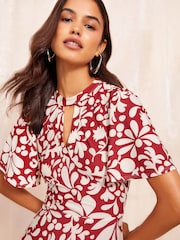 Friends Like These Red ITY Keyhole Flutter Short Sleeve Printed Midi Dress - Image 3 of 4