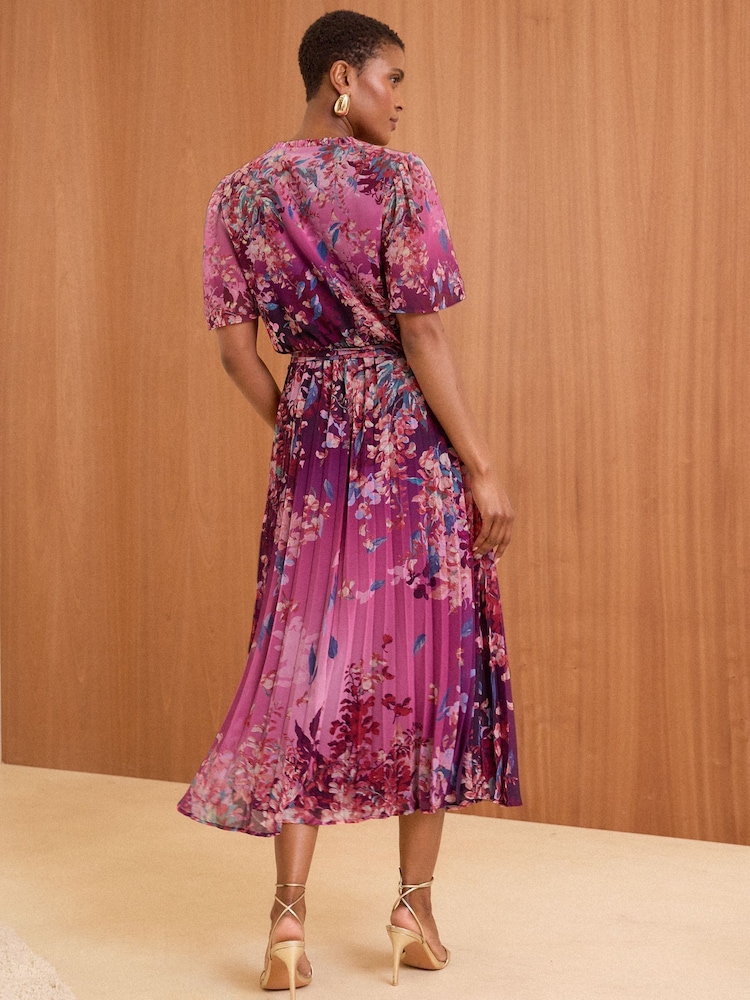 Love & Roses Pink Petite V-Neck Pleated Midi Dress - Image 4 of 4