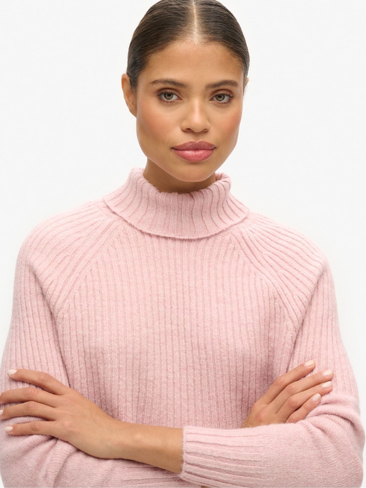 Superdry Essential Rippstrickpullover mit Rollkragen - Bild 4 von 4