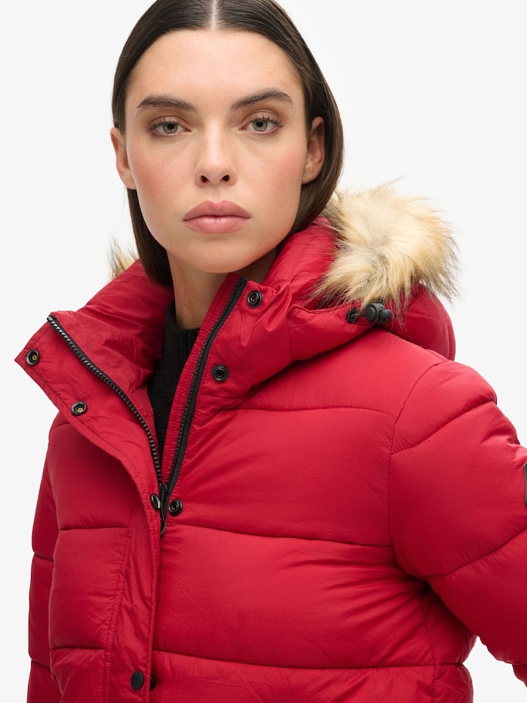 Rojo - Chaqueta de entretiempo corta con capucha de Superdry - Imagen 4 de 4 Rojo - Chaqueta de entretiempo corta con capucha de Superdry - Imagen 4 de 4