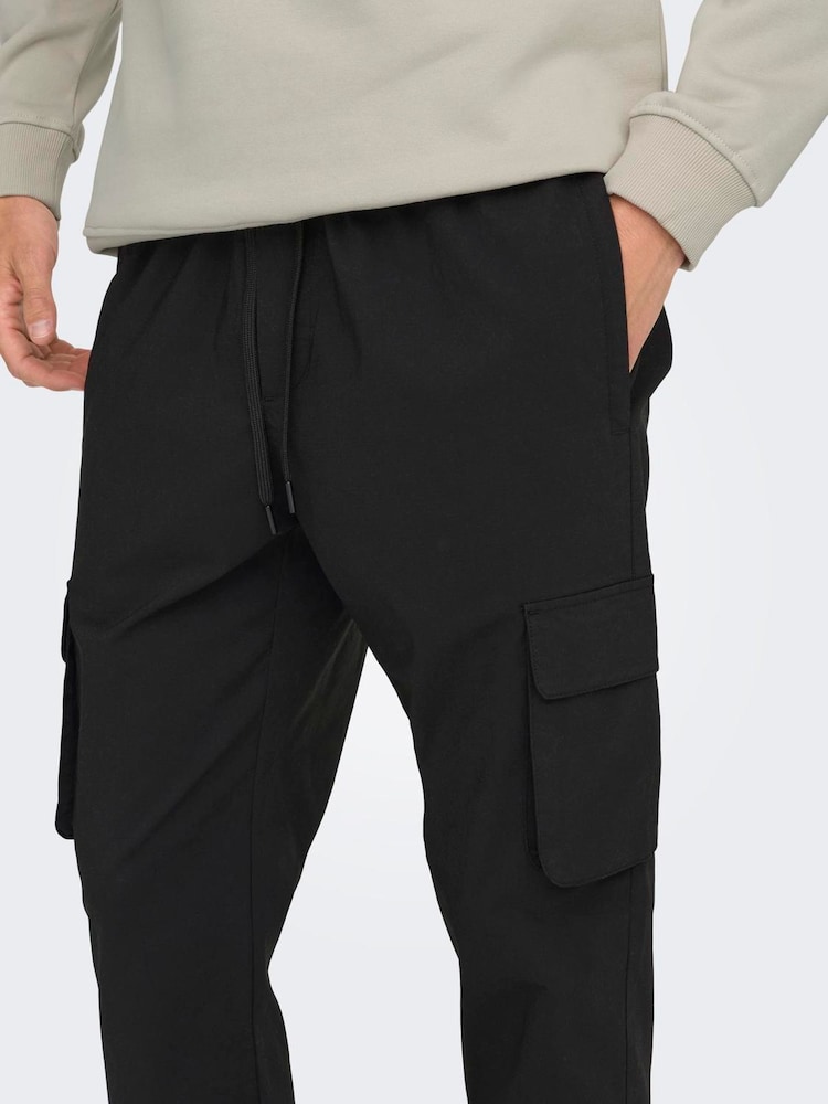 Pantalones cargo rectos de corte ajustado Tech de Only & Sons - Imagen 1 de 1