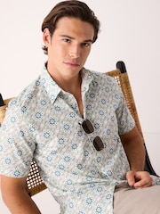 Seafoam Green Tile Regular Fit Print Short Sleeve Shirt - Image 4 of 5