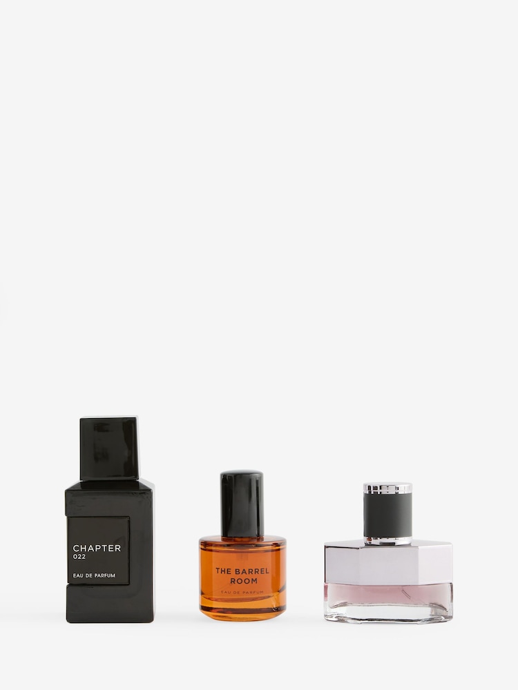 Set of 3 The Barrel Room 10ml, Chapter 022 30ml, Signature 10ml Eau de Parfum Gift - Image 4 of 4 Set of 3 The Barrel Room 10ml, Chapter 022 30ml, Signature 10ml Eau de Parfum Gift - Image 4 of 4