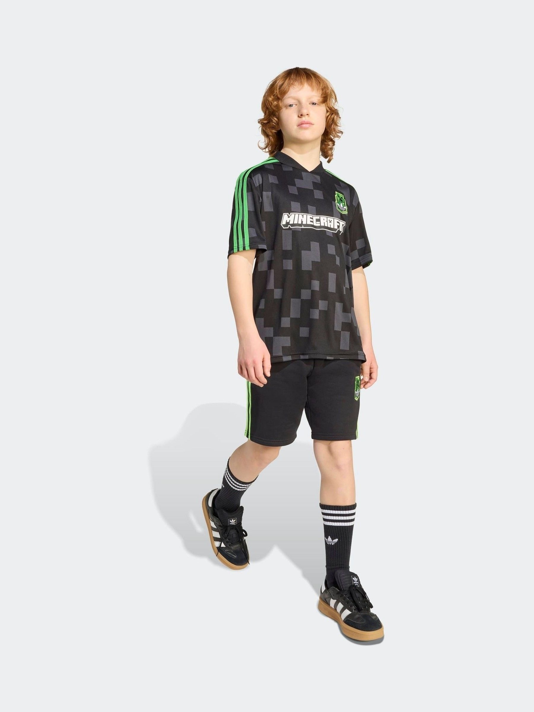 まい キッズ 【adidas】 アディダス K AOP TRACKTOP(MINECRAFT) アウター