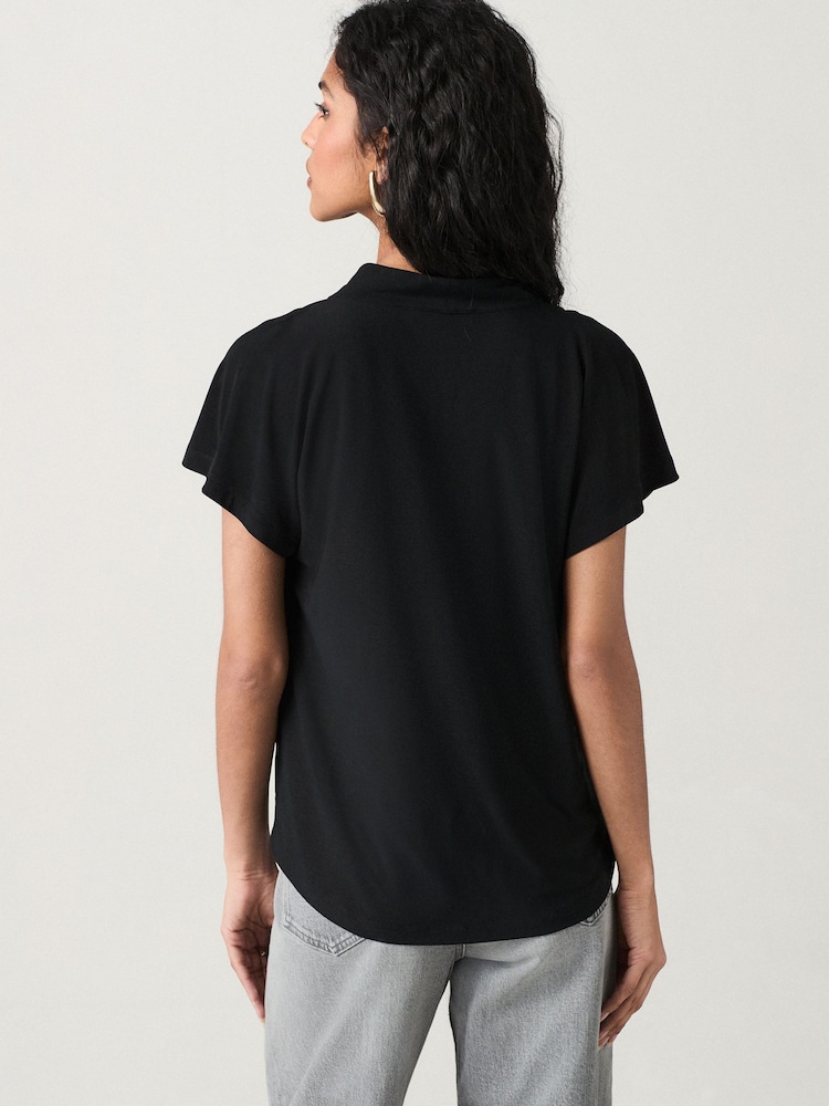 Schwarz - Kurzärmlige Bluse mit V-Ausschnitt - Image 3 of 4