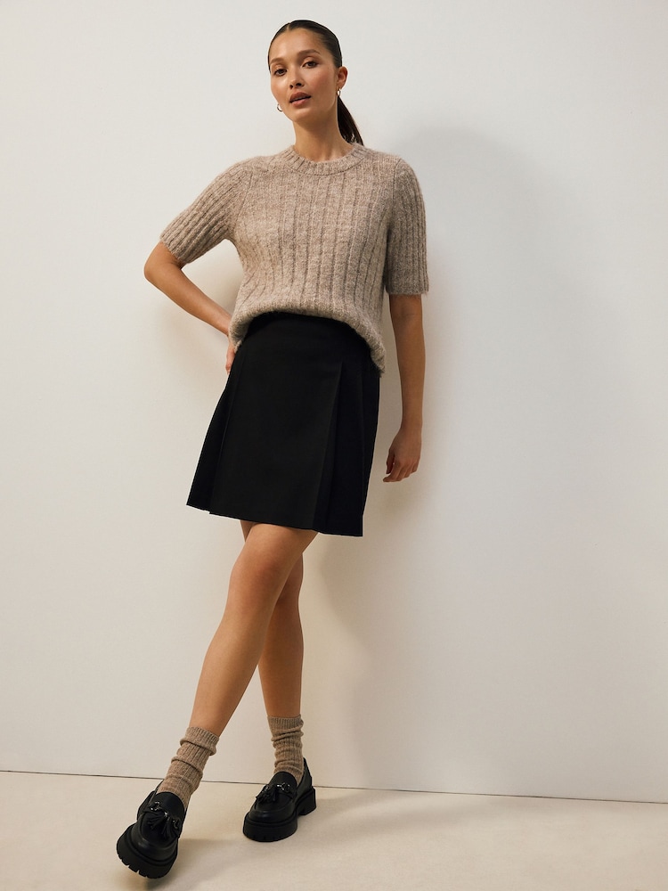 Black Mini Pleated Skirt - Image 2 of 7 Black Mini Pleated Skirt - Image 2 of 7