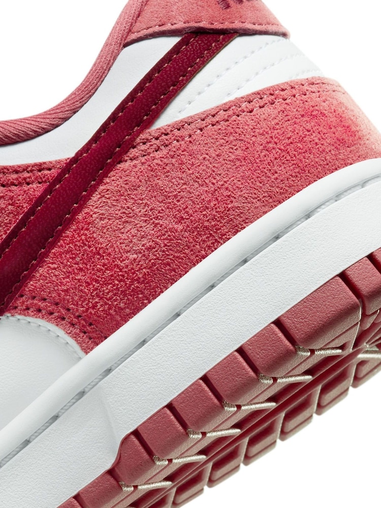 Nike Red/White Dunk Low Trainers - Image 11 of 11