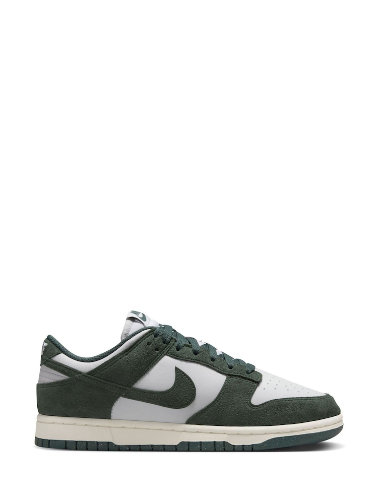 Nike Green/White Dunk Low Trainers - Image 1 of 10