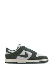 Nike Green/White Dunk Low Trainers - Image 3 of 10