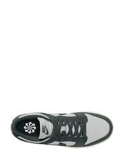 Nike Green/White Dunk Low Trainers - Image 7 of 10