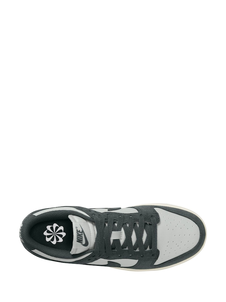 Nike Green/White Dunk Low Trainers - Image 7 of 10
