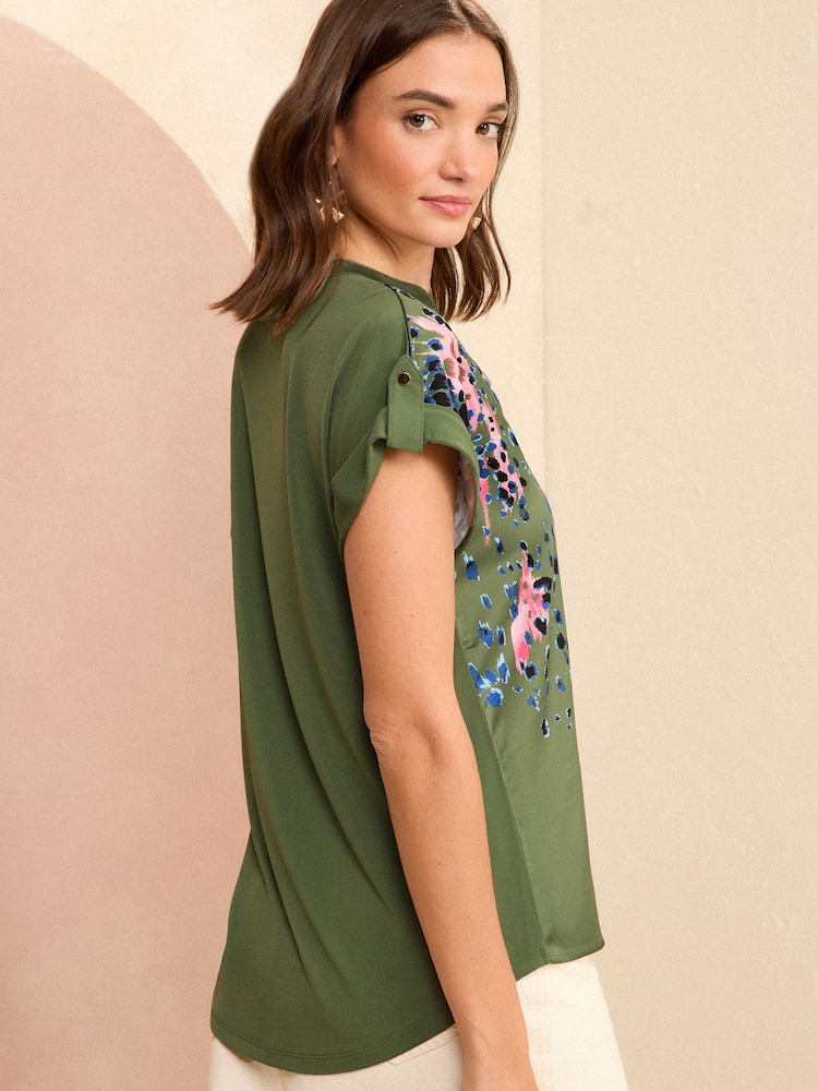Love & Roses Green Animal Print V-Neck Satin Front T-Shirt - Image 2 of 4