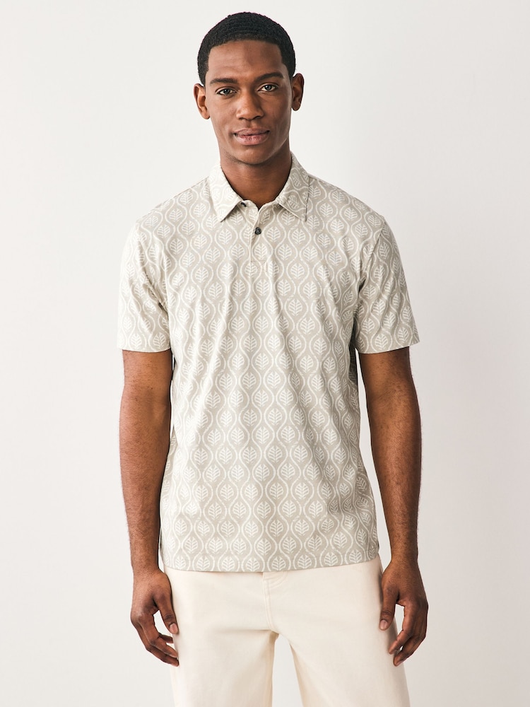 Dusky Stamp Pattern Regular Fit Short Sleeve Jersey Polo Shirts 3 Pack - Image 6 of 6