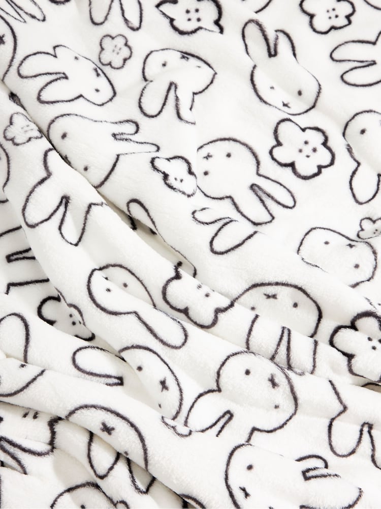 Skinnydip White Miffy Fleece Blanket - Image 2 of 3