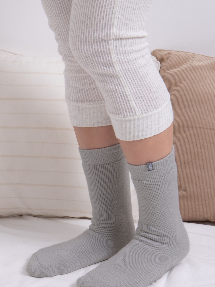 Totes Black Ladies Thermal Brushed Socks 2 Pair - Image 5 of 5