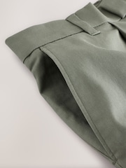 أخضر فاتح - بنطلون تشينو قطن أنيق قابل للتمدد ضيّق من أسفل بخصر مطاطي من الخلف تلبيس قياسي من N. Premium - صورة 8 من 10