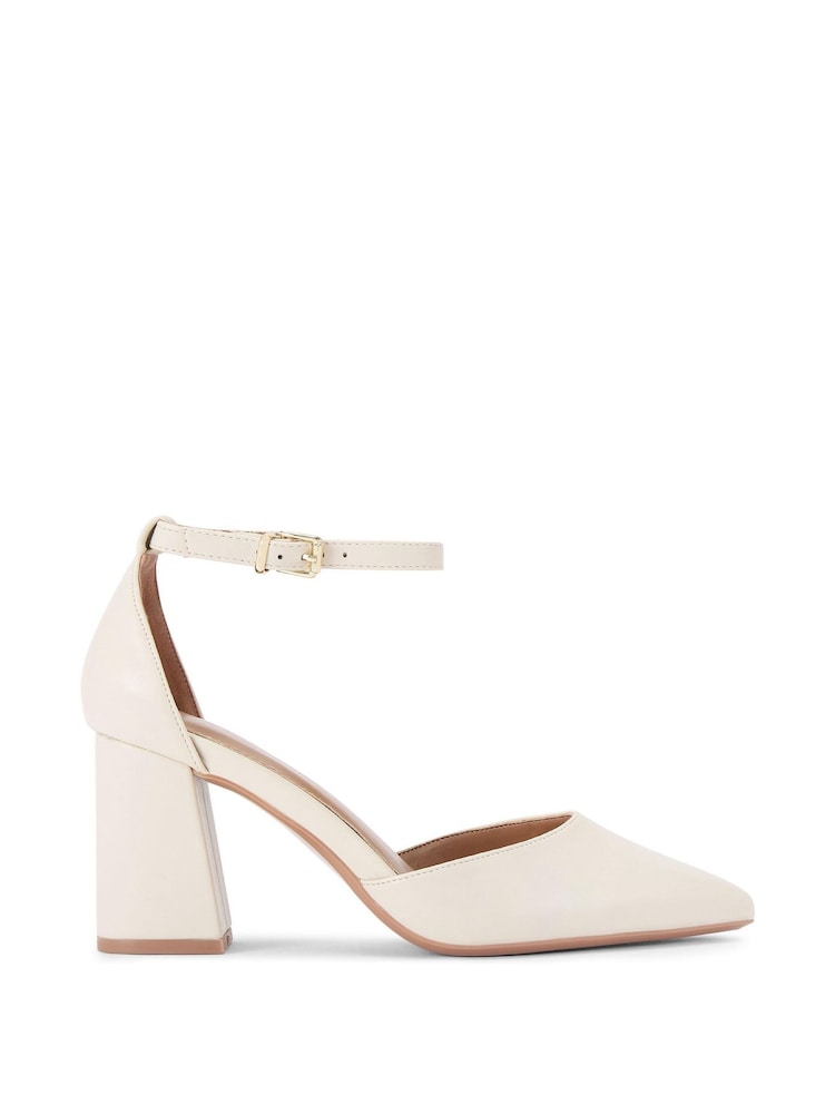 Carvela Refined Court Shoes - Image 2 of 5 Carvela Refined Court Shoes - Image 2 of 5