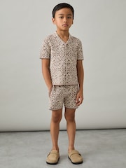 Marrón/Blanco roto - Reiss Redhill Tile Pattern Knit Shorts - Imagen 1 de 4