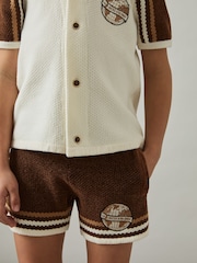 Brown/Taupe Brown/White - Reiss Pete Chenille Airlines Embroidery Shorts - صورة 1 من 4