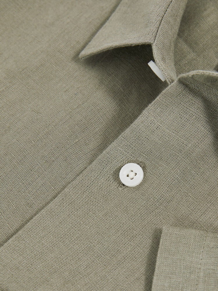 Reiss Thyme Green Holiday Short-Sleeve Shirt - Image 4 of 4