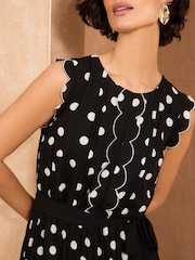 Love & Roses Black/White Scallop Detail Pleated Midi Dress - Image 2 of 4
