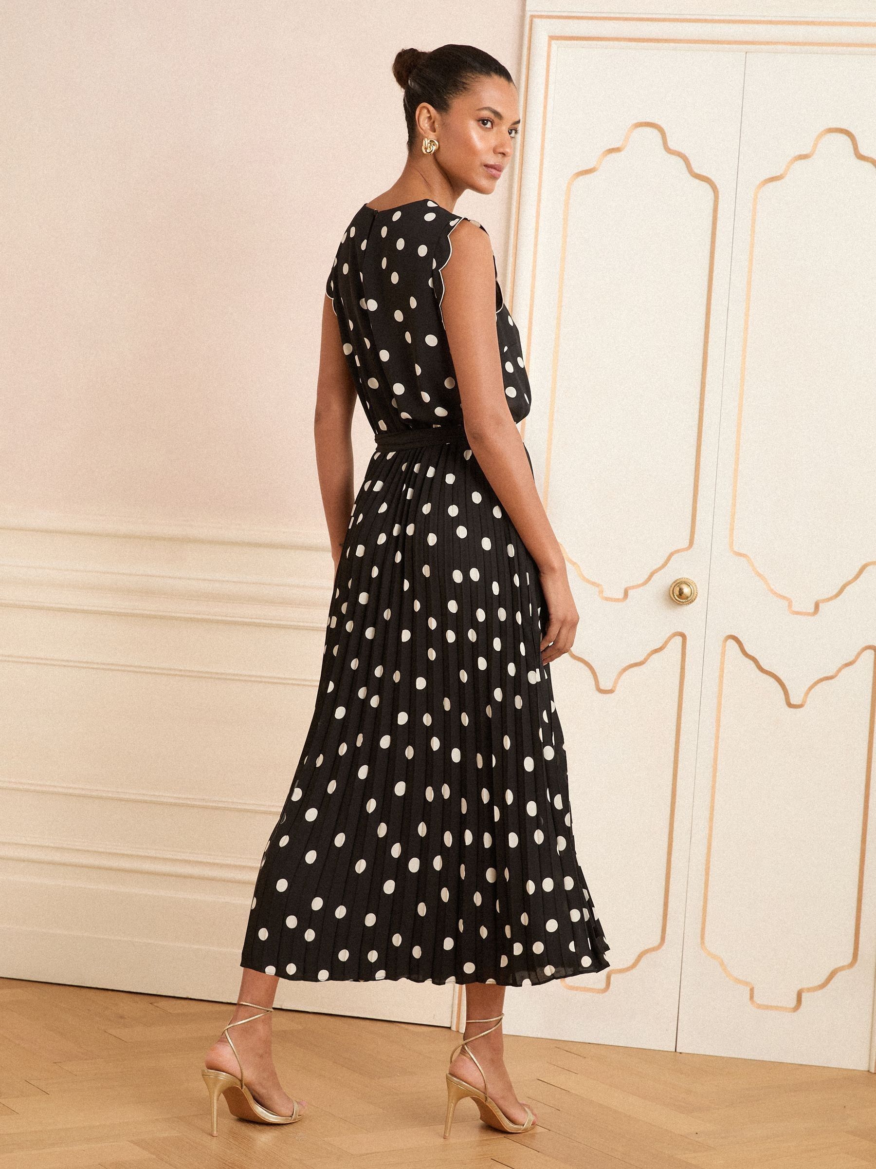 Robe Noire Détaillée NEXT Taille 10 - Occasion Très Bon état - Longueur 42 Pouces