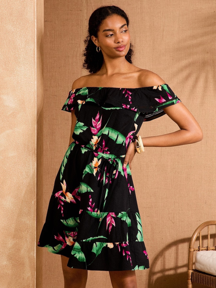 Love & Roses Bardot Ruffle Mini Dress - Imagen 1 de 4
