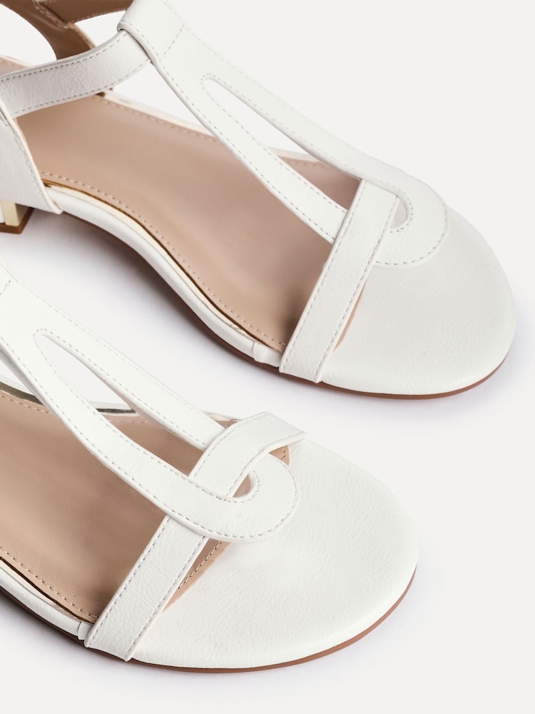 Blanco - Linzi Wide Fit Deluxe T-Bar Looped Bajo Block Sandals - Imagen 5 de 5 Blanco - Linzi Wide Fit Deluxe T-Bar Looped Bajo Block Sandals - Imagen 5 de 5