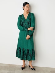 Finery Green Leyane V-neck Long Sleeve Midi Dress - Image 4 of 4