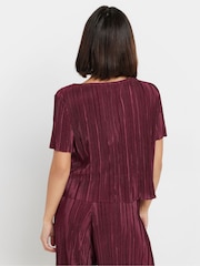 PixieGirl Petite Red Short Sleeve Plisse Top - Image 3 of 5