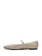 Clarks Gold Emelina Gem Shoes - Image 2 of 7