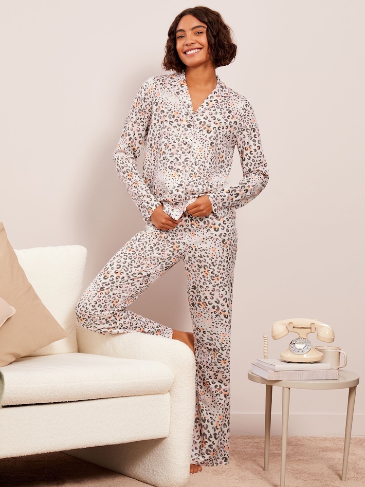 Friends Like These Pink Jersey Traditional Pyjamas Set - Image 1 of 6