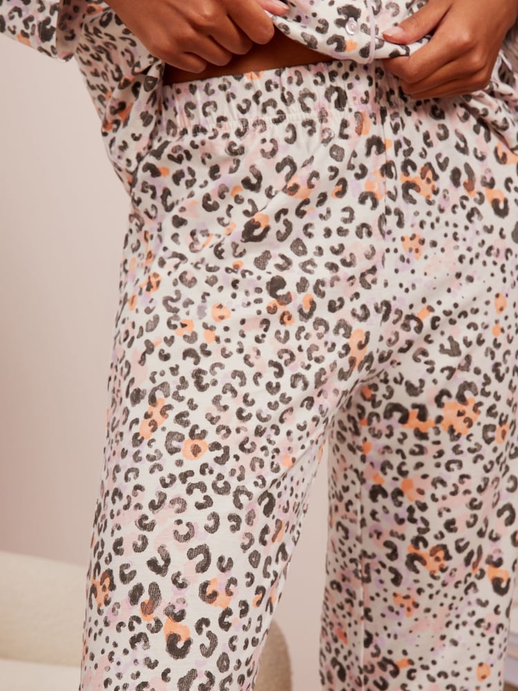 Friends Like These Pink Jersey Traditional Pyjamas Set - Image 6 of 6