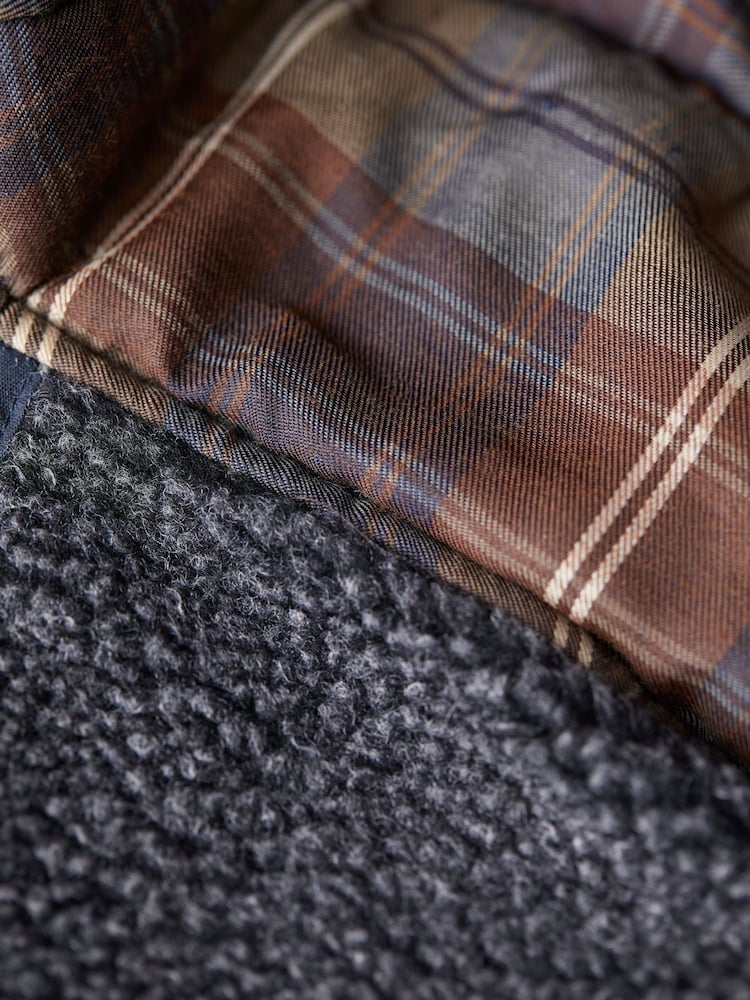 Lakeland Leather Wax Quilted kapa z zaščito za ušesa 100% Cotton Winter klobuki in kape; pokrivala - Slika 4 iz 4 Lakeland Leather Wax Quilted kapa z zaščito za ušesa 100% Cotton Winter klobuki in kape; pokrivala - Slika 4 iz 4