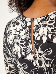 Roman Black Petite Floral Stretch Midi Dress - Image 5 of 5
