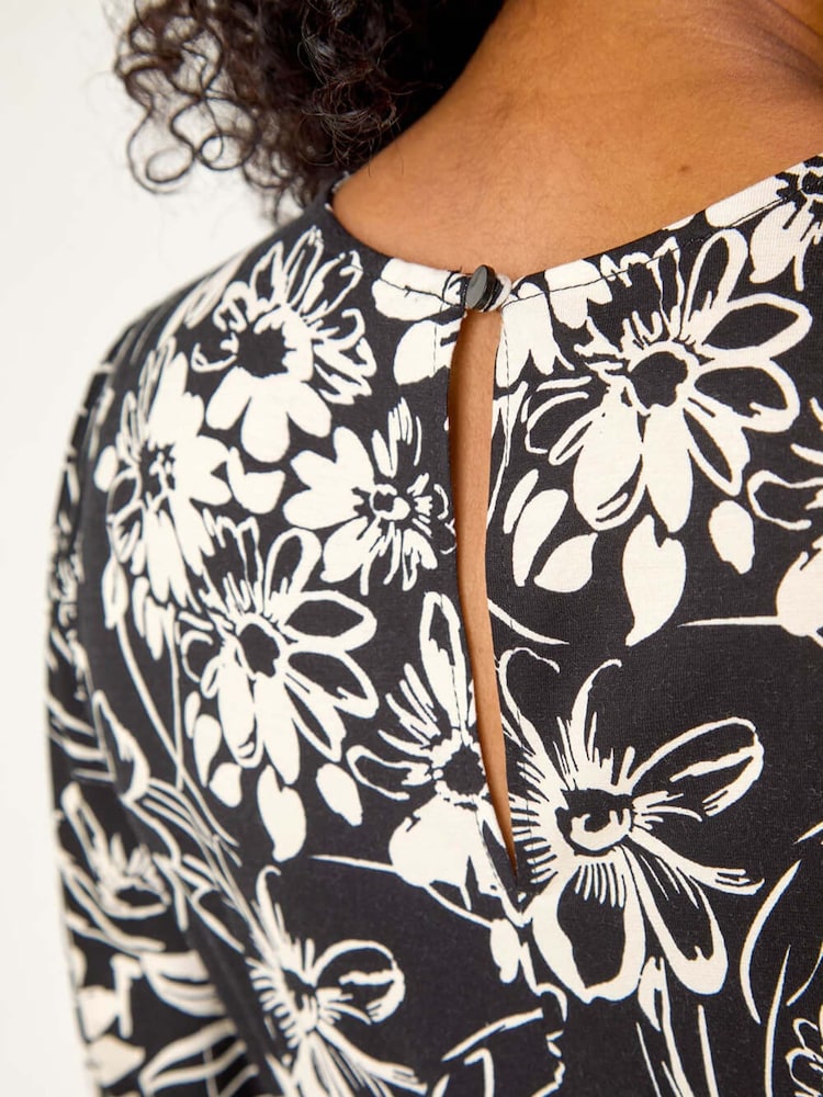 Roman Black Petite Floral Stretch Midi Dress - Image 5 of 5