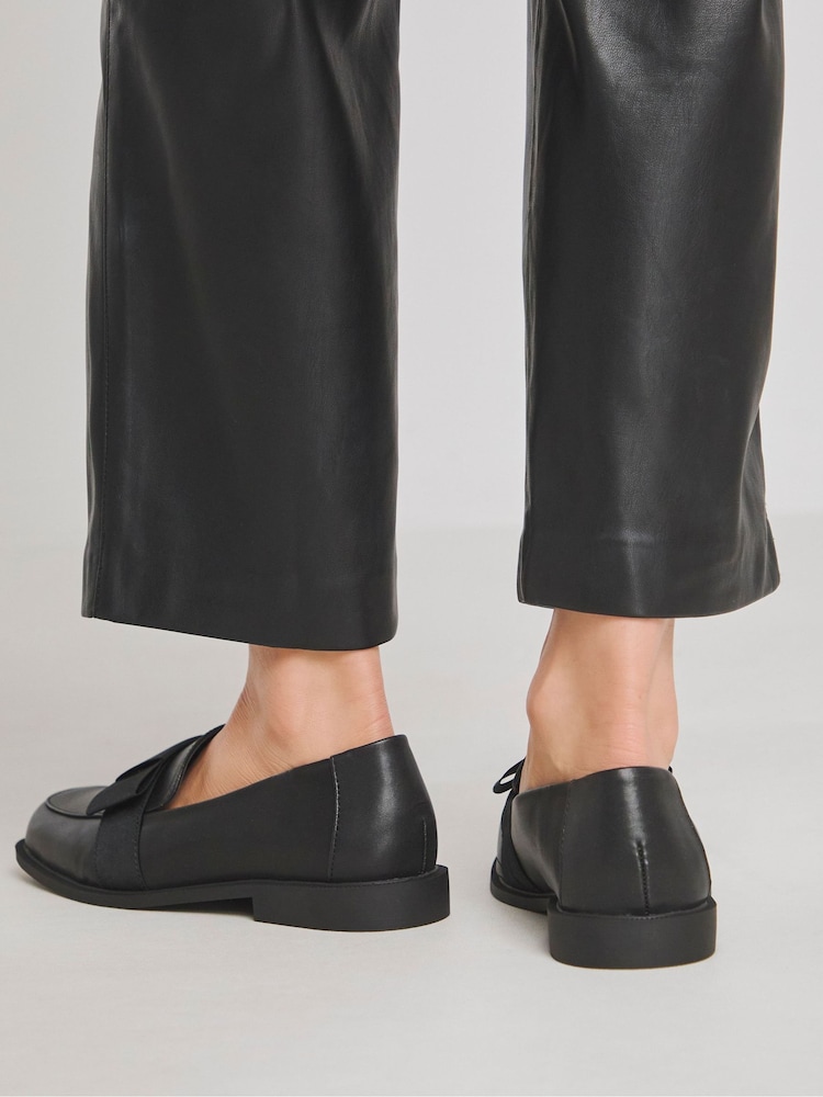 Simply Be Black Oversize Bow Loafers In Wide Fit - Image 2 of 4