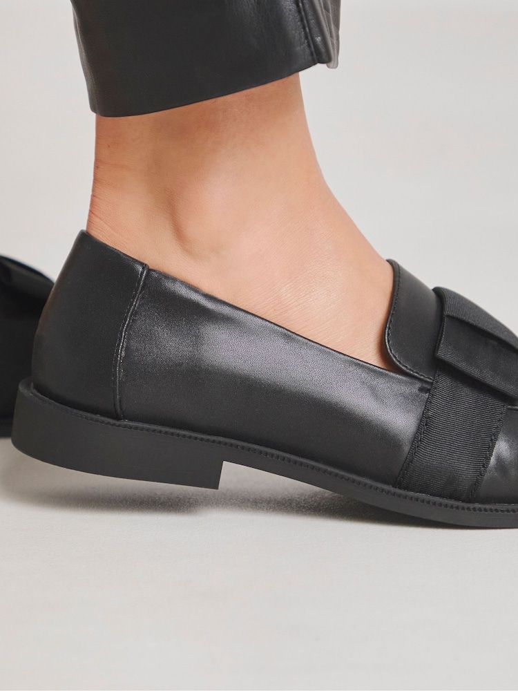 Simply Be Black Bow Loafers In Extra Wide Fit - Image 4 of 4