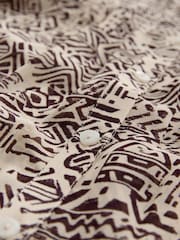 Brown/Cream Aztec Print - Blusa de manga larga con volantes estampada - Imagen 3 de 3