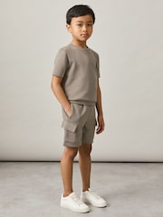 Reiss Taupe Brown Bradley 9-13 yrs Interlock-Jersey Crew-Neck T-Shirt - Image 3 of 4
